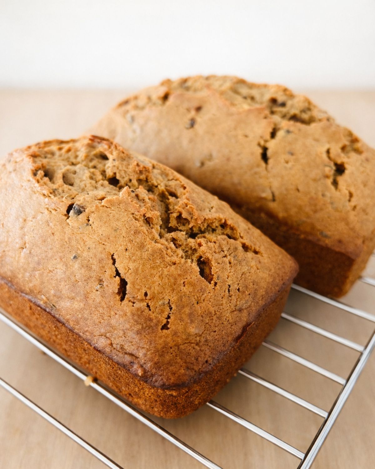 Healthy date cake recipe no sugar, whole cake ready to serve